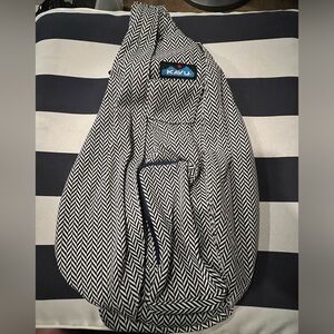 Kavu rope bag nwt blue herringbone pattern